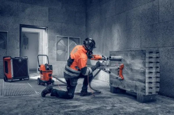 Husqvarna aspirafanghi e liquidi per edilizia de 35 h 970804601 - dettaglio 10