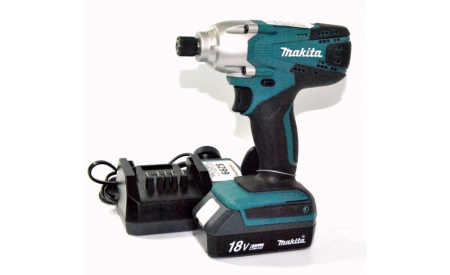 avvitatore-a-massa-battente-makita-td127d