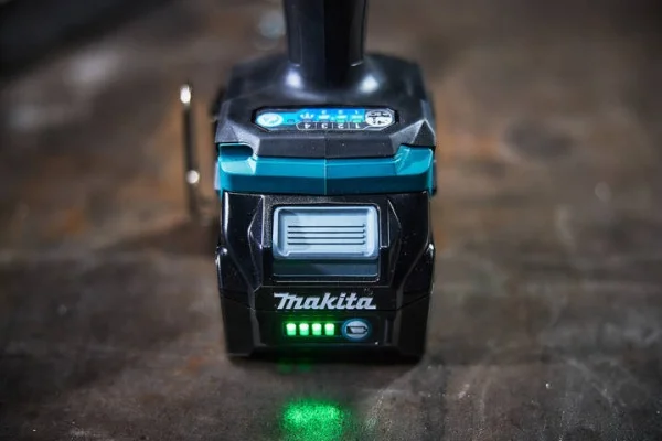 Makita avvitatore ad impulsi xgt brushless 40 v senza batteria td001gz - dettaglio 10