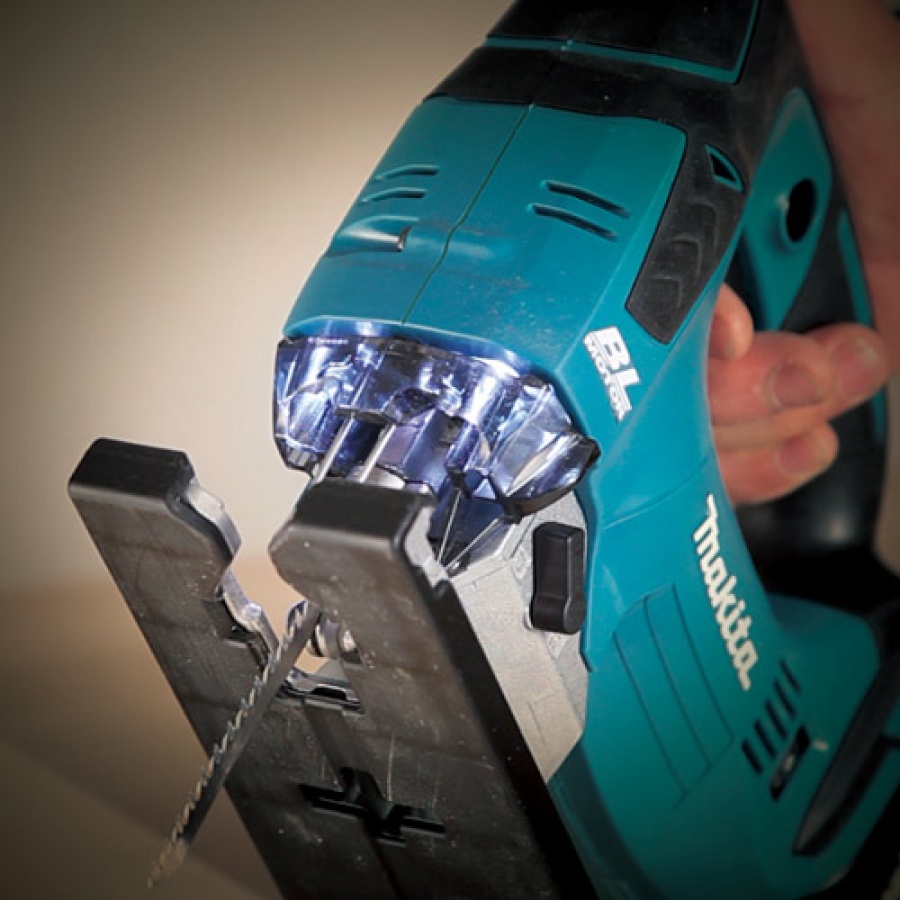 led Seghetto alternativo Makita DJV182Z